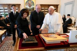 Папата Фрањо ја прими македонската претседателка Гордана Силјановска-Давкова