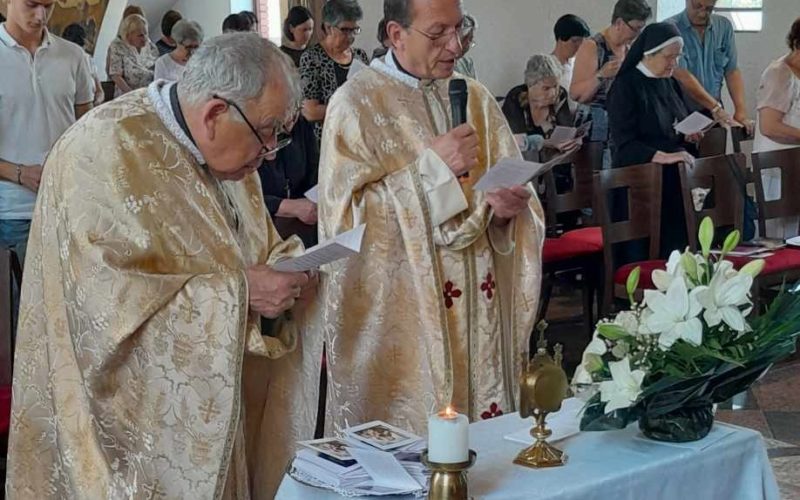 Моштите на Свети Антониј Падовански изложени во Струмичката катедрала