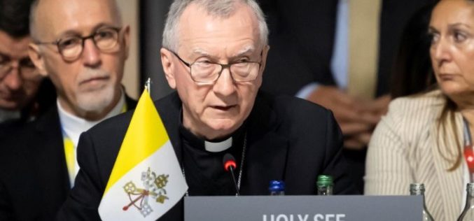 Кардинал Паролин: Дијалогот е единствениот начин за праведен мир во Украина