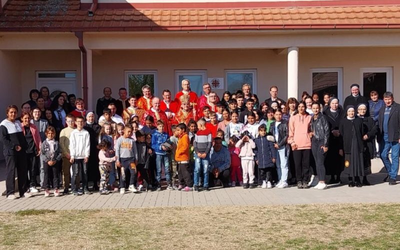 Прославен патрониот празник „Свети великомаченик Димитриј Солунски“ во Сарај