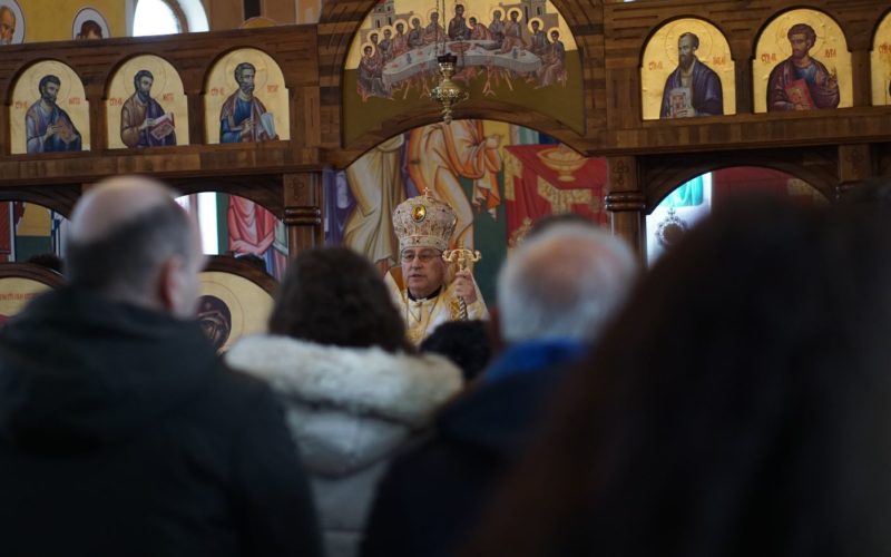 Епископот Стојанов на Богојавление служеше во црквата „Раѓање на Свети Иван Крстител“ во Струмица