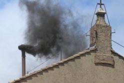 И по третото гласање не е избран новиот Папа