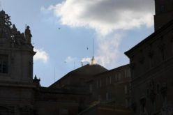 Хабемус Папам: Бел чад од оџакот на Систинската капела