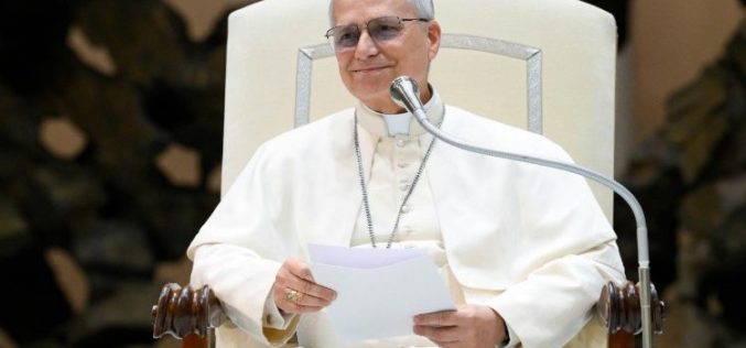 Папа Лав XIV: Да ги разоружаме зборовите за да го разоружаме светот