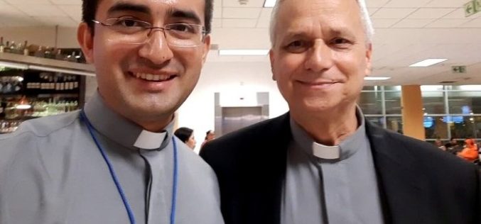 Папата именува свој личен секретар