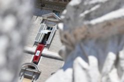 Папа Лав XIV: Нашата молитва ги вклучува сите што страдаат од војни