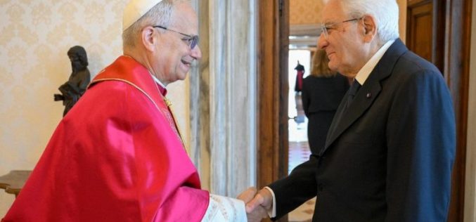 Папата Лав XIV го прими во аудиенција италијанскиот претседател Серџо Матарела