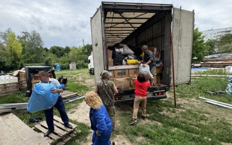 Папата Лав продолжува со помош за Украина