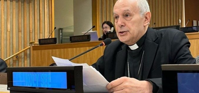 Качија: Здравството и образованието напредуваат кога се засноваат врз достоинството на човечката личност, а не врз идеолошки агенди
