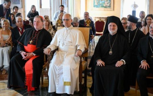 Папата: Ниеден крик на невини жртви од насилство нема да остане нечуен