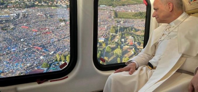 Папата одговара на прашања од младите ходочесници на Јубилејот на млади