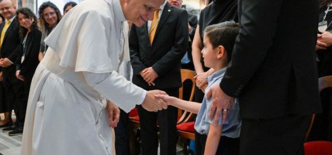 „Тајм“ го смета папата Лав за мислител за вештачка интелигенција