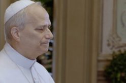 Папата изрази жалење за земјотресот и жртвите во Авганистан
