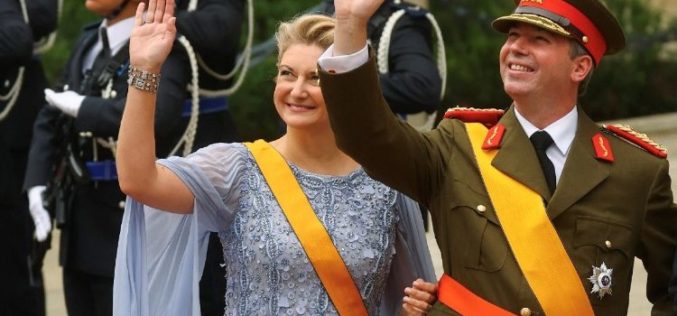 Папата му честита на Големиот војвода од Луксембург за неговото крунисување