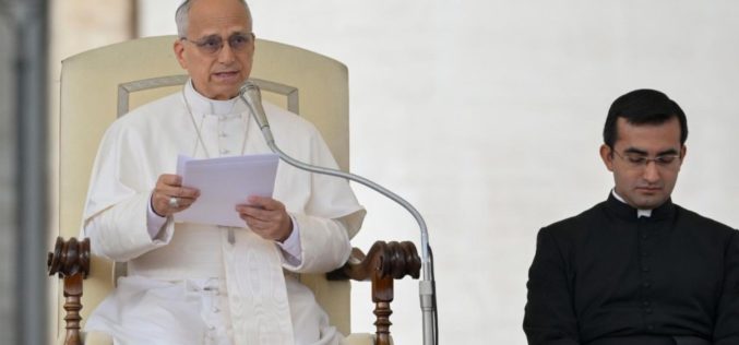 Папата Лав XIV се моли за жртвите од ураганот Мелиса на Јамајка и Куба