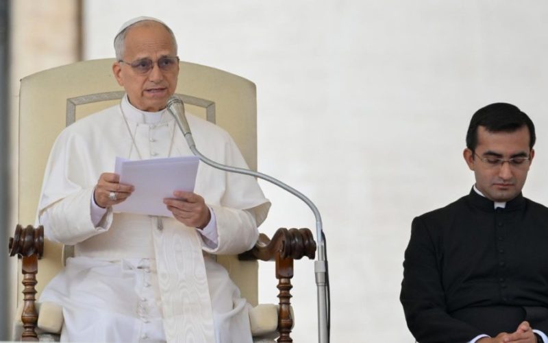 Папата Лав XIV се моли за жртвите од ураганот Мелиса на Јамајка и Куба