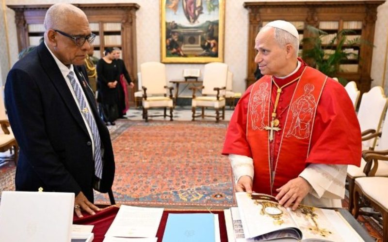 Папата на аудиенција го прими претседателот на Фиџи