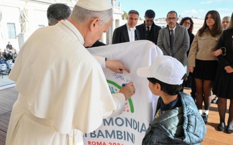 Папата Лав XIV: Светскиот ден на децата ќе се одржи од 25 до 27 септември 2026 година