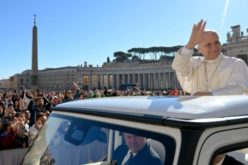 Генерална аудиенција: Христовото воскресение носи надеж во мрачната човечката историја