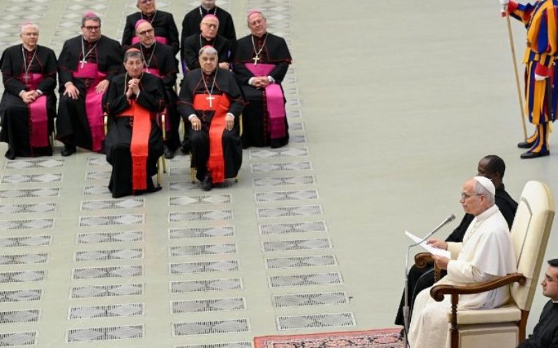 Папата: Мистичните феномени не се неопходни за признавање на светоста