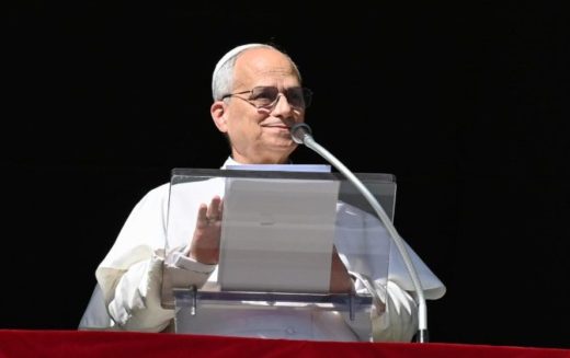 Ангел Господов: Прогонуваните христијани се сведоци на вистината, правдата и надежта