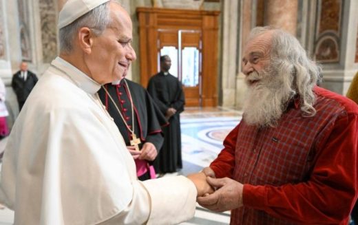 Папата: Ви благодарам за вашата солидарност со сиромашните