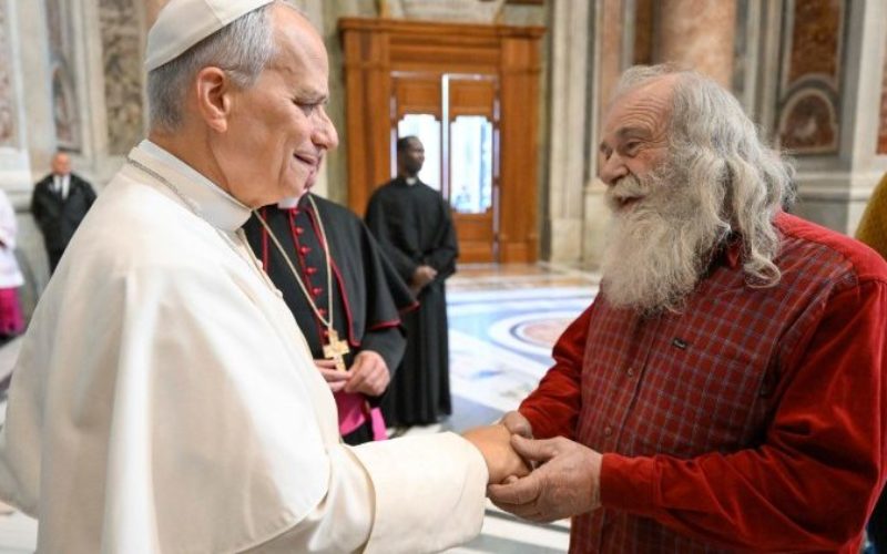 Папата: Ви благодарам за вашата солидарност со сиромашните