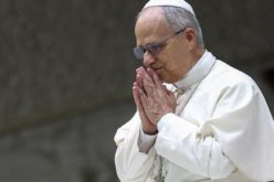 Папата: Не смееме да се навикнеме на војна и уништување