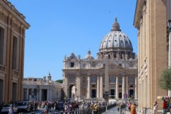 Ватикан ги објави новите правилници на Римската курија