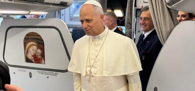 Папата Лав XIV го започна Апостолското патување во Турција