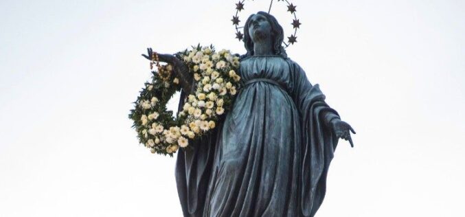 На празникот Безгрешно зачнување Папата ќе ѝ оддаде почит на Пресвета Богородица