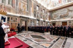 Папа Лав XIV: Работата мора да го стави човекот, а не профитот, во центарот на вниманието