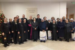 Божиќна честитка до бискупот Стојанов од богопосветените лица