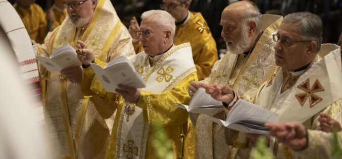 Епископот Стојанов сослужуваше на хиротонијата на владиката Игор Ранци во Париз