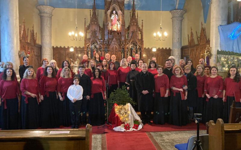 Во Битола се одржа Божиќен концерт со богата музичка програма