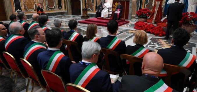 Папата Лав XIV до италијанските општини: Власта е служење, надежта е должност