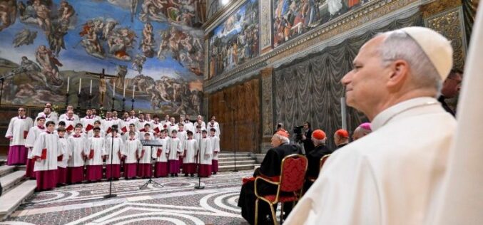 Лав XIV: Нема Божиќ без песна