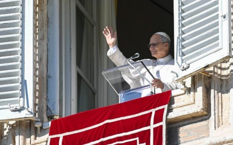 Ангел Господов: „Бог не го гледа светот од далеку“