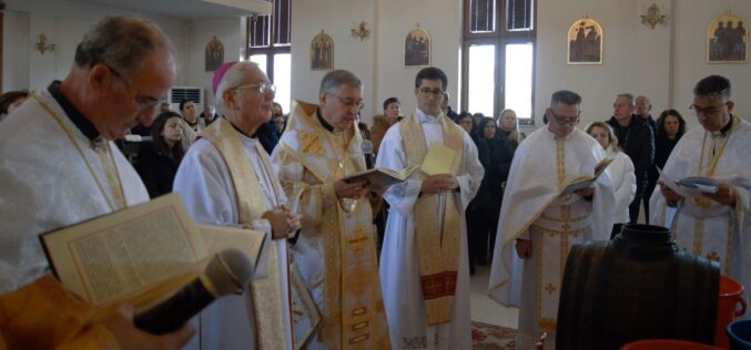 Богојавление во Струмица: Архиерејска Литургија и водосвет со епископот Стојанов и Апостолскиот нунциј Суриани
