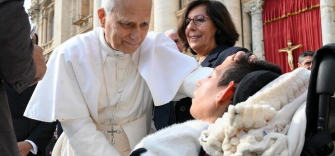 Да се застанеме покрај страдањето: Порака на Лав XIV за Светскиот ден на болните