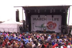 Папата упати порака до учесниците на „Марш за живот“: Општеството е здраво само кога ја штити светоста на човечкиот живот