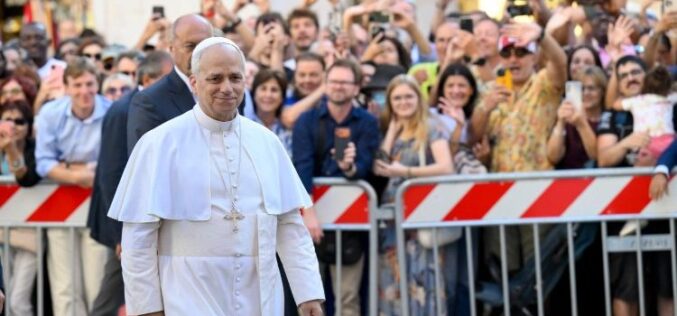 Папата Лав XIV ќе посети пет парохии во Рим за време на Великиот пост