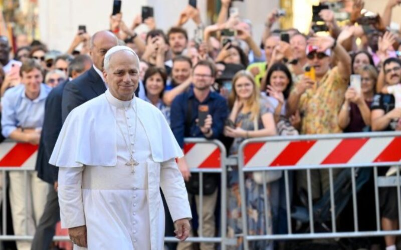 Папата Лав XIV ќе посети пет парохии во Рим за време на Великиот пост