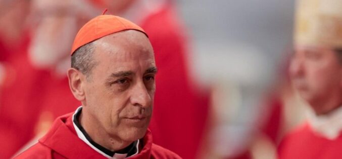 Ватикан: Кардиналот Фернандез повикува на интелектуална понизност