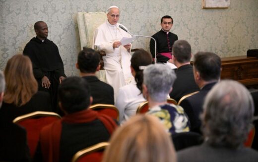 Папата: Млади, бидете следната генерација посредници за потребите на светот