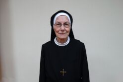 Почина сестра Агнела, (Емилија Спајиќ)