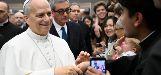 Генерална аудиенција: Божјото Слово одговара на нашата жед за смисла и вистина