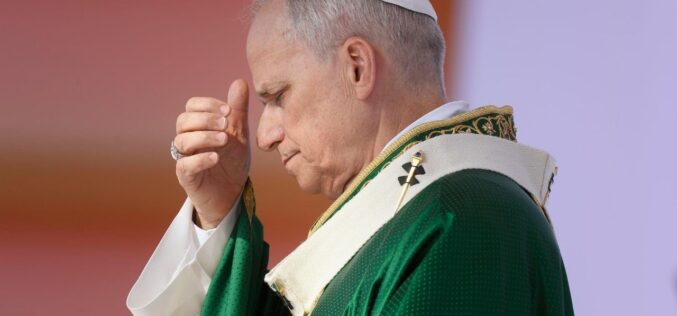 Порака на Папата за Велигденскиот пост: Воздржувајте се од груби зборови и непромислени осуди