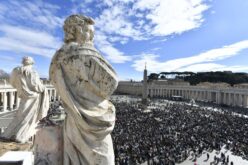 Папата се моли за жртвите од разорните циклони во Мадагаскар