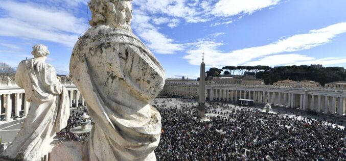 Папата се моли за жртвите од разорните циклони во Мадагаскар